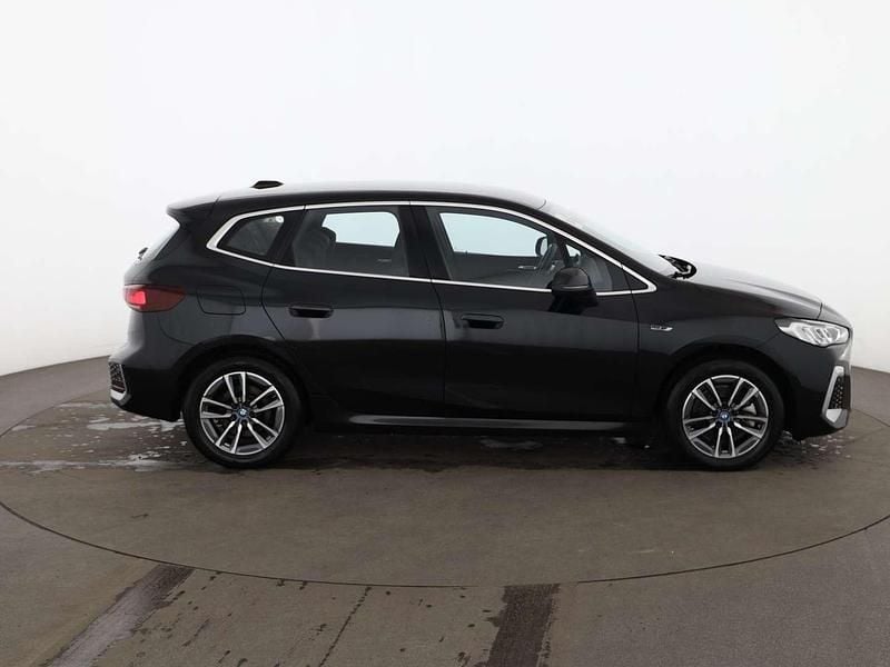 Gebraucht BMW 230e Active Tourer M Sport 150 PS (110 kW) 2022 Schwarz Van / Kleinbus