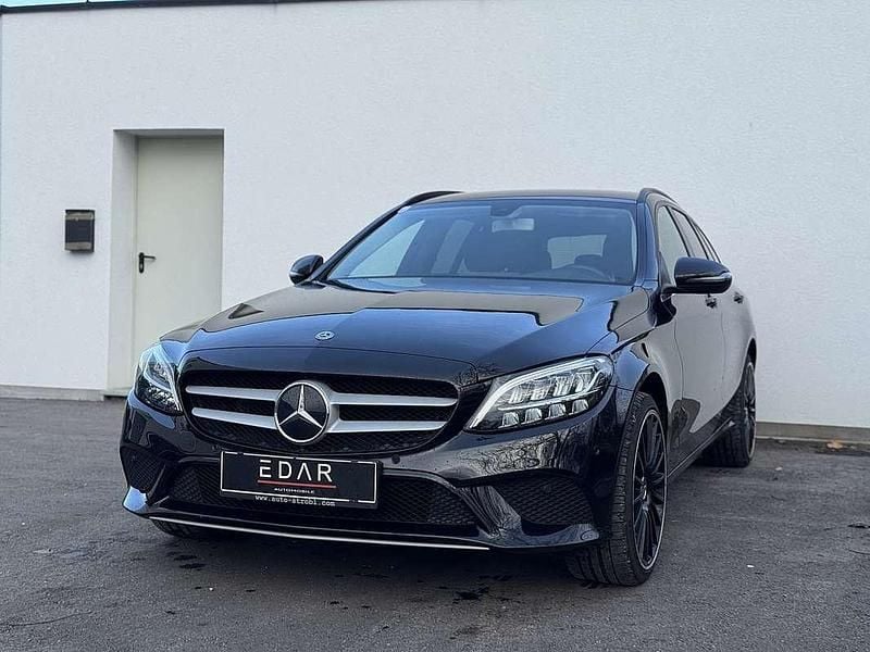 Gebraucht Mercedes C180 122 PS (89 kW) 2018 Schwarz Kombi