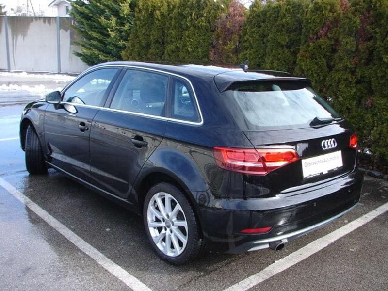 Gebraucht Audi A3 Design 116 PS (85 kW) 2017 Schwarz Limousine