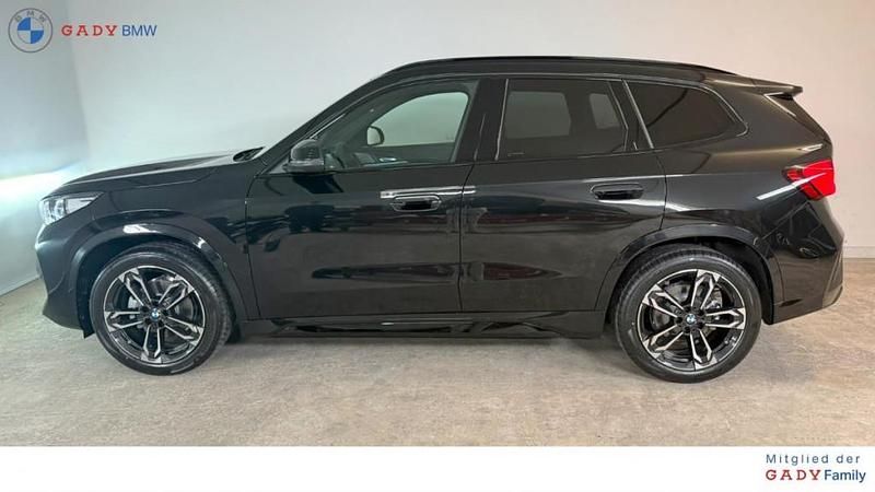 Gebraucht BMW X1 M Sport 163 PS (119 kW) 2026 Saphirschwarz SUV