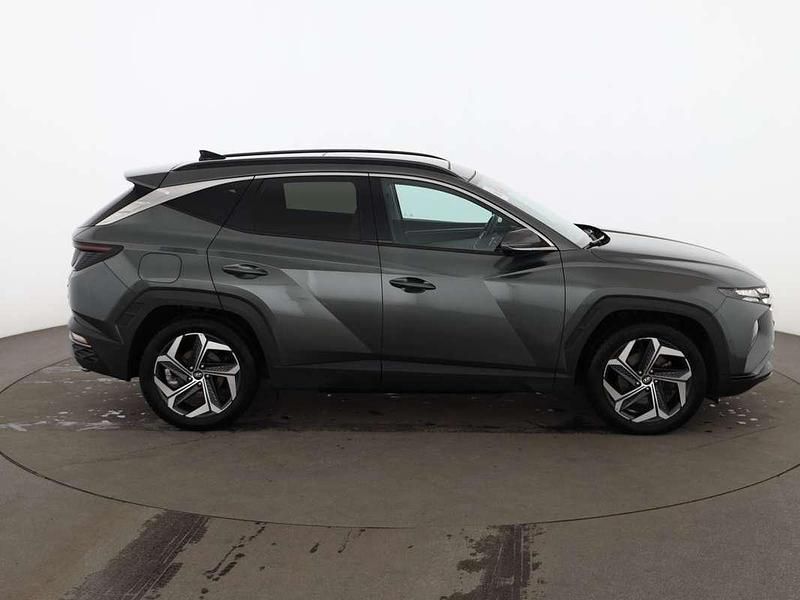 Gebraucht Hyundai Tucson Pure 181 PS (133 kW) 2021 Grau SUV