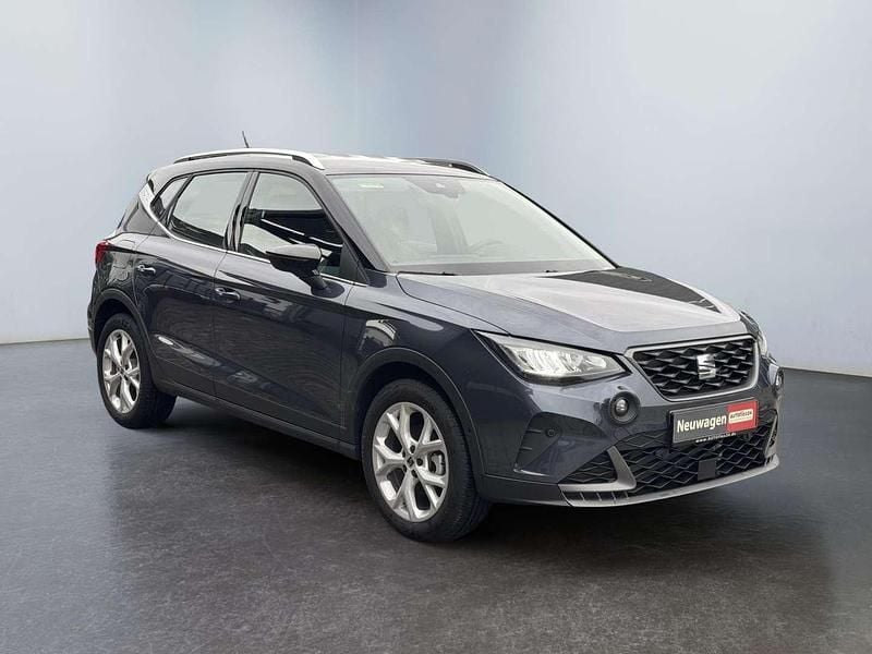 Weiß Neu 2025 Seat Arona FR SUV | € 29.423 (Fairer Preis) - Bild 1/4
