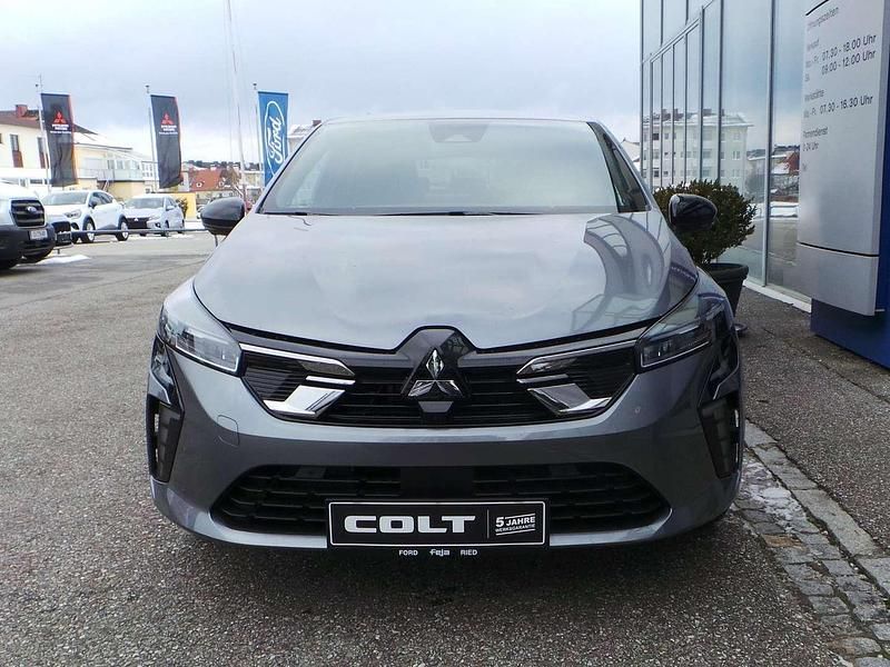 Gebraucht Mitsubishi Colt 94 PS (69 kW) 2024 Grau Limousine