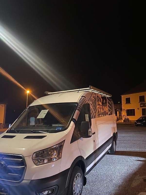 Gebraucht Ford Transit Trend 131 PS (96 kW) 2021 Weiß Van