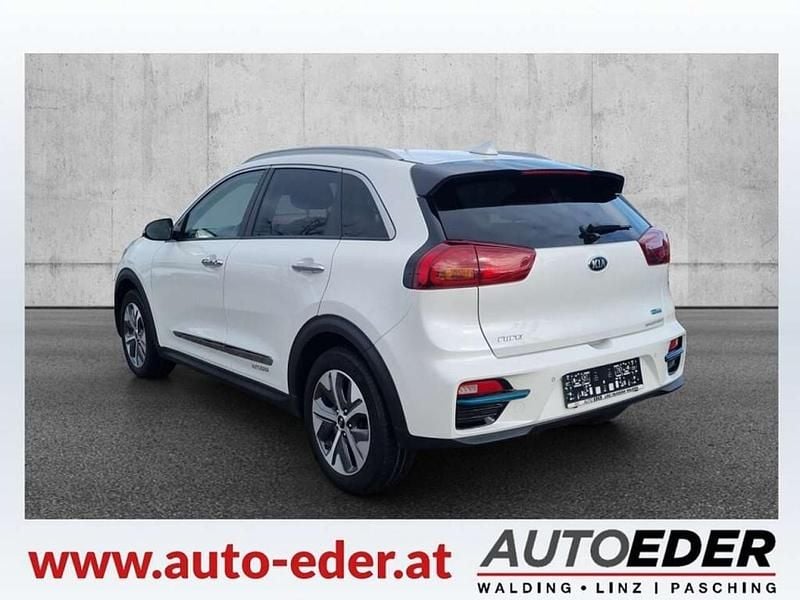 Gebraucht Kia e-Niro 150 kW (204 PS) 2020 Weiß SUV