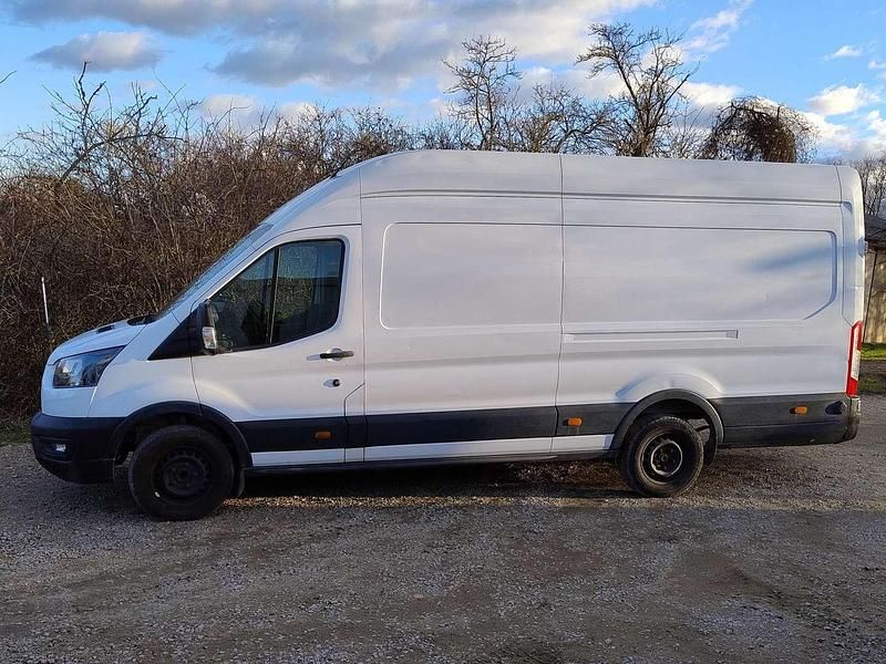 Gebraucht Ford Transit 116 PS (85 kW) 2020 Weiß Van / Kleinbus