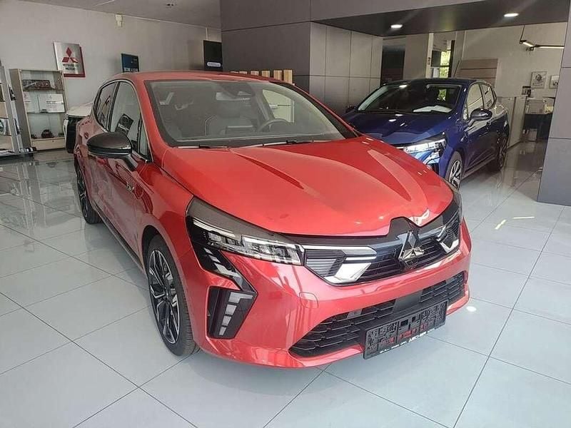 Gebraucht Mitsubishi Colt 94 PS (69 kW) 2024 Rot Limousine