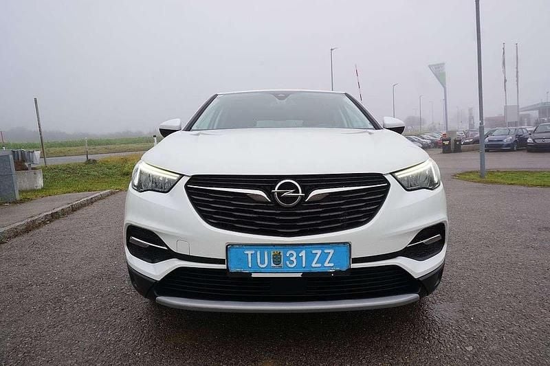 Weiß Gebraucht 2019 Opel Grandland X Innovation SUV | € 9.490 (Superpreis) - Bild 1/4