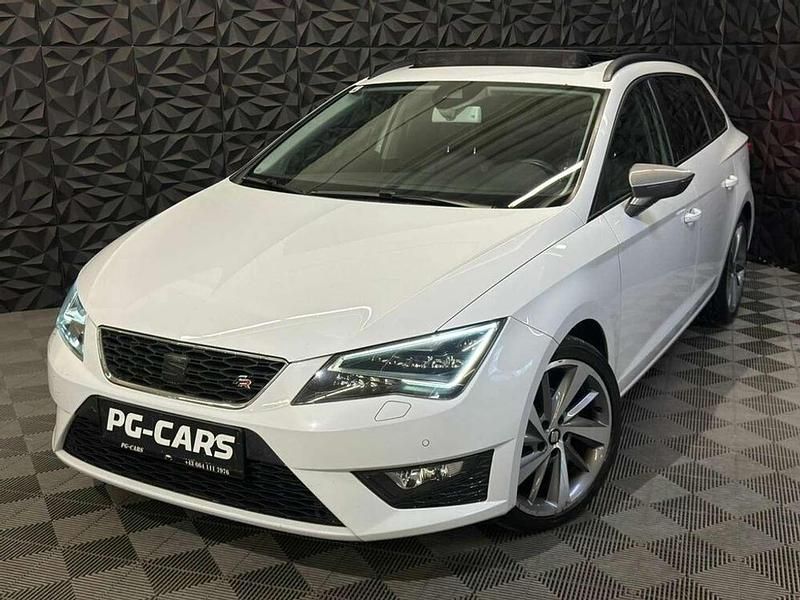 Weiß Gebraucht 2014 Seat Leon ST 4Drive Kombi | € 9.990 (Fairer Preis) - Bild 1/4