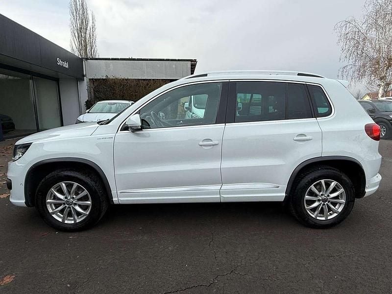 Gebraucht VW Tiguan Sportline 140 PS (102 kW) 2015 Weiß SUV