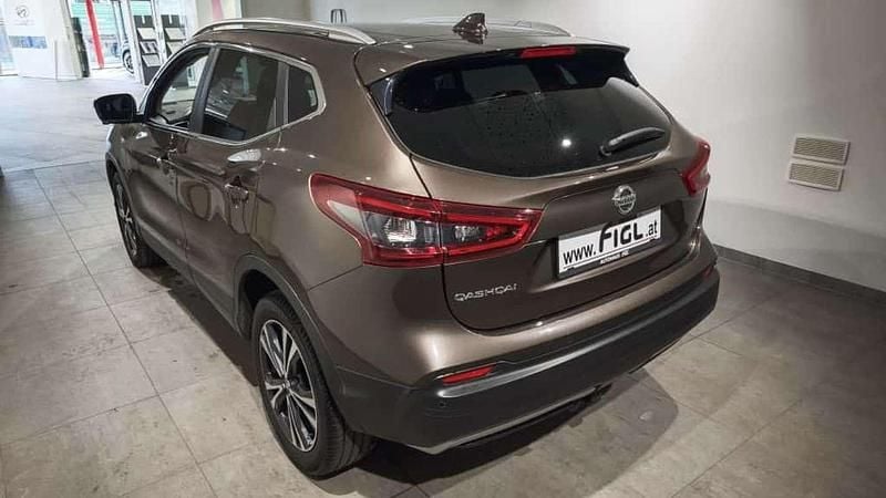 Gebraucht Nissan Qashqai Zama 158 PS (116 kW) 2020 Braun SUV