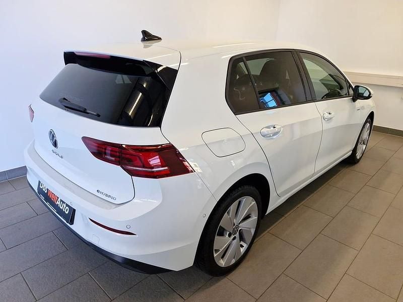 Neu VW Golf VIII 204 PS (150 kW) 2026 Weiss  normal