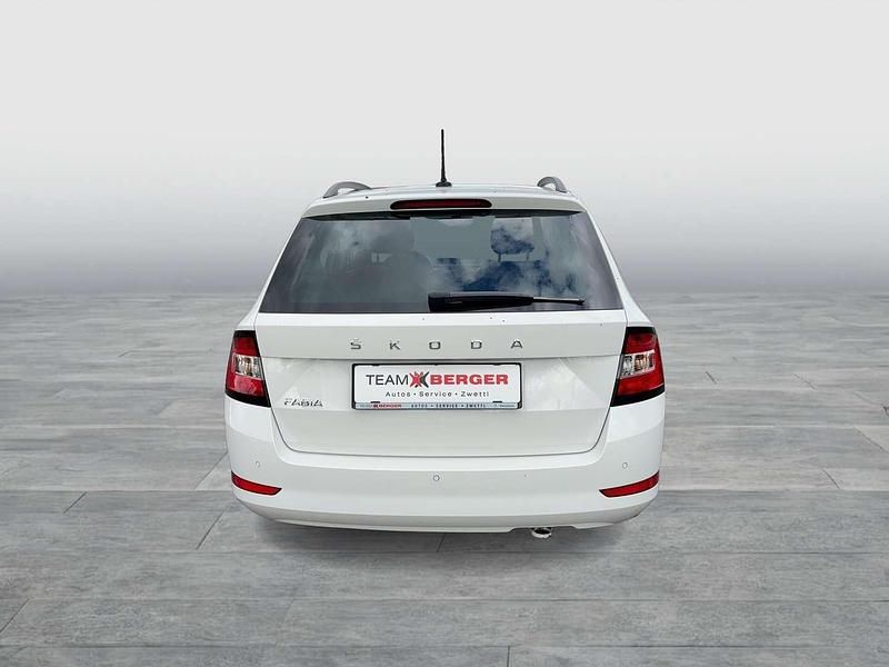 Gebraucht Skoda Fabia Ambition 95 PS (69 kW) 2022 Weiss  normal Kleinwagen