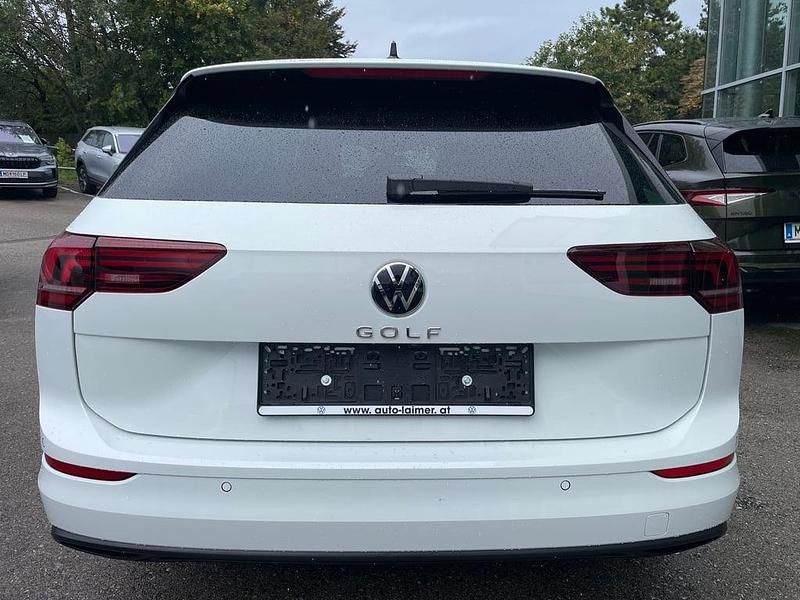 Gebraucht VW Golf VIII Business 150 PS (110 kW) 2025 Weiss  normal Kombi