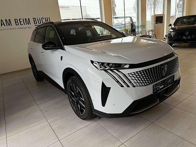 Neu Peugeot 5008 GTi 136 PS (100 kW) 2025 Weiß SUV