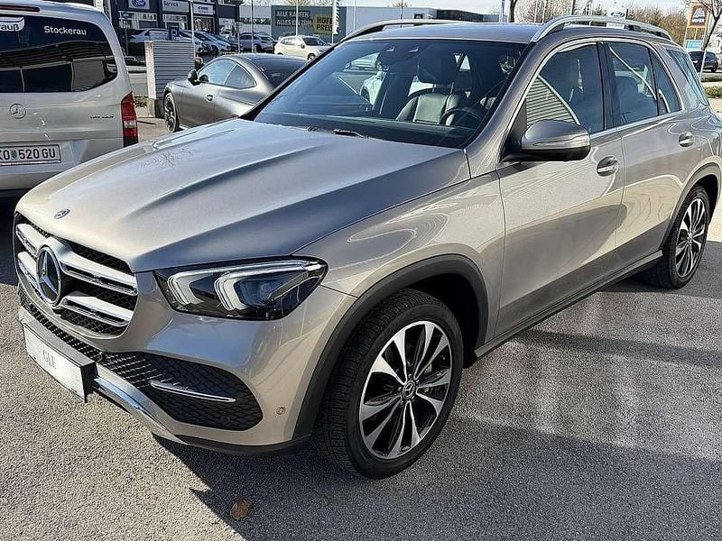 Gebraucht Mercedes GLE300 245 PS (180 kW) 2020 Silber SUV
