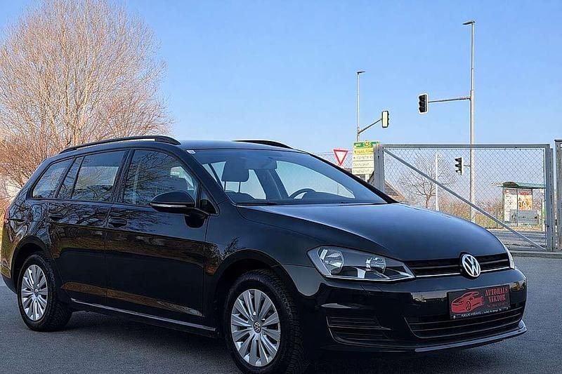 Gebraucht VW Golf VII Trendline 105 PS (77 kW) 2015 Schwarz Kombi