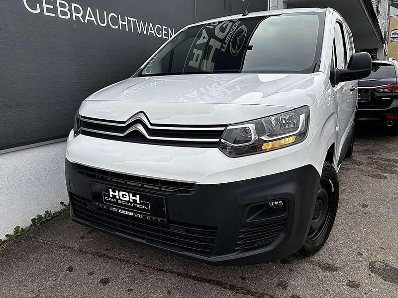 Weiß Gebraucht 2021 Citroën Berlingo Comfort Van / Kleinbus | € 13.490 (Teuer) - Bild 1/4