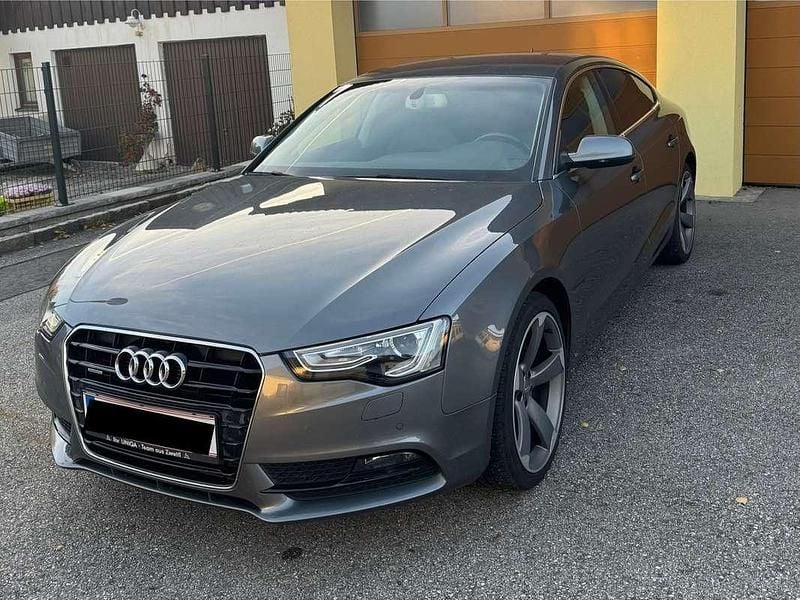 Gebraucht Audi A5 Sportback Sport 177 PS (130 kW) 2013 Grau Kleinwagen