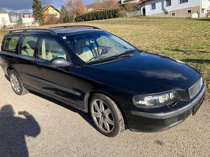 Gebraucht Volvo V70 163 PS (119 kW) 2003 Schwarz Kombi