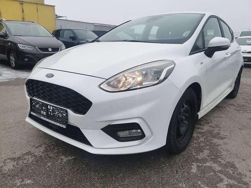 Weiß Gebraucht 2018 Ford Fiesta ST-Line Kleinwagen | € 8.490 (Guter Preis) - Bild 1/4