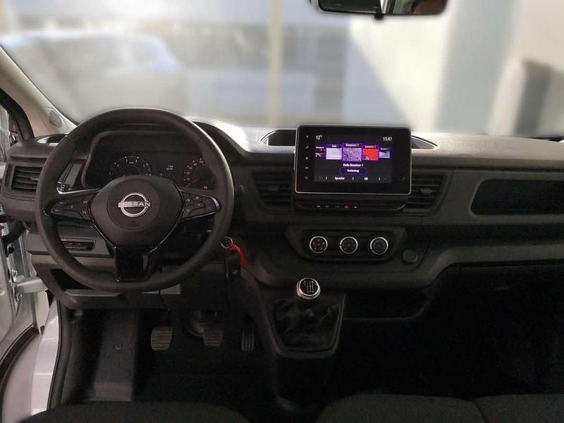 Neu Nissan Primastar Acenta 150 PS (110 kW) 2025 Silber Van / Kleinbus