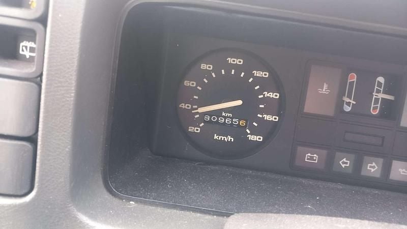 Gebraucht Ford Fiesta 49 PS (36 kW) 1984 Limousine