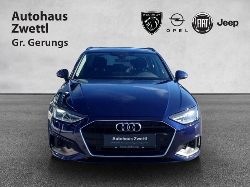 Gebraucht Audi A4 Ambiente 136 PS (100 kW) 2022 Blau Kombi