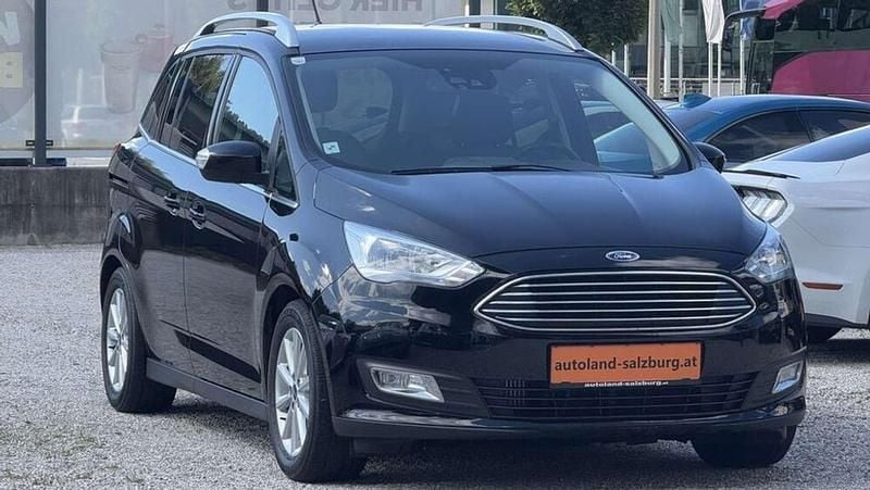 Schwarz Gebraucht 2019 Ford Grand C-Max Titanium Van / Kleinbus | € 14.900 (Fairer Preis) - Bild 1/3