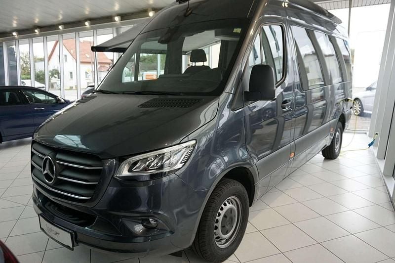 Gebraucht Mercedes Sprinter 190 PS (139 kW) 2023 Grau Van
