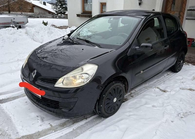 Gebraucht Renault Clio II Dynamique 75 PS (55 kW) 2006 Limousine