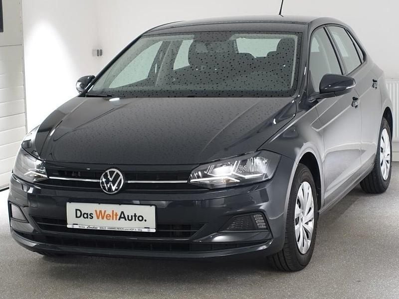 Gebraucht VW Polo Comfortline 95 PS (69 kW) 2021 Mittelgrau  normal Limousine