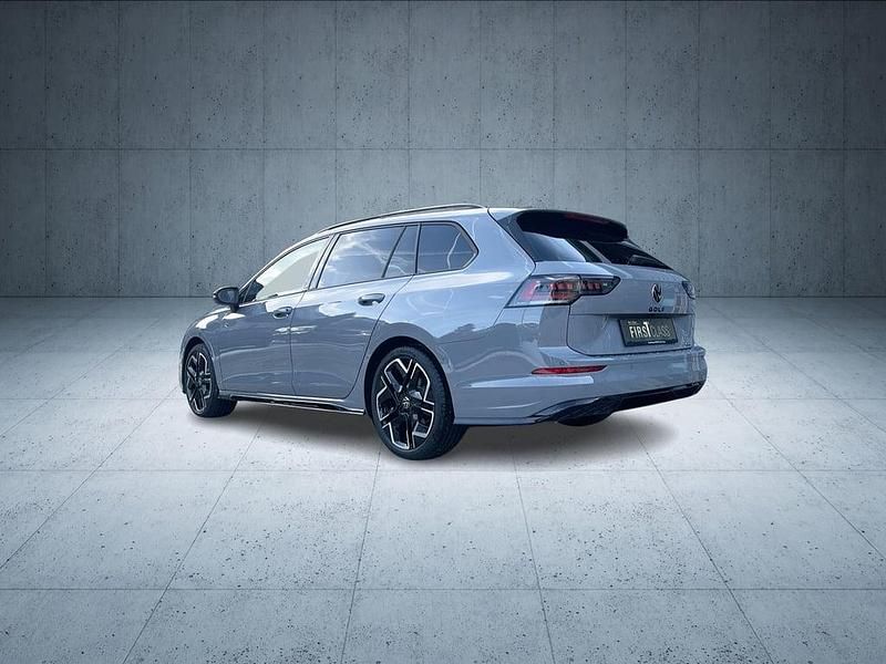 Gebraucht VW Golf VIII Sport 204 PS (150 kW) 2026 Mittelgrau  normal Kombi