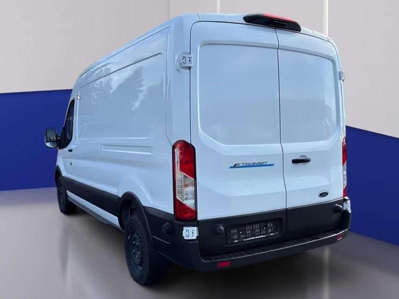 Gebraucht Ford E-Transit Trend 100 kW (136 PS) 2024 Weiß Van