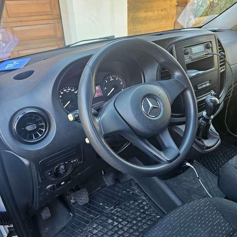 Gebraucht Mercedes Vito 102 PS (75 kW) 2021 Weiß Van