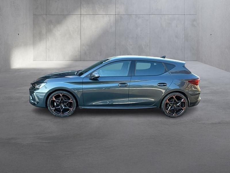Gebraucht Cupra Leon 150 PS (110 kW) 2024 Mittelgrau  metallic Limousine