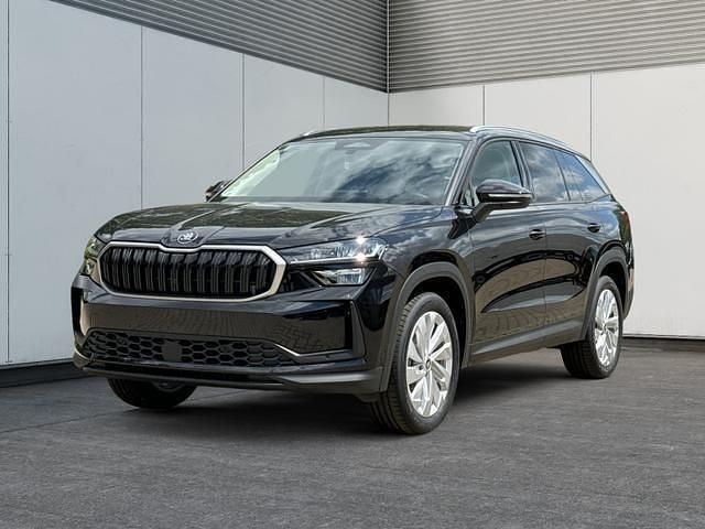 Neu Skoda Kodiaq 150 PS (110 kW) 2025 Schwarz sonderlackierung SUV