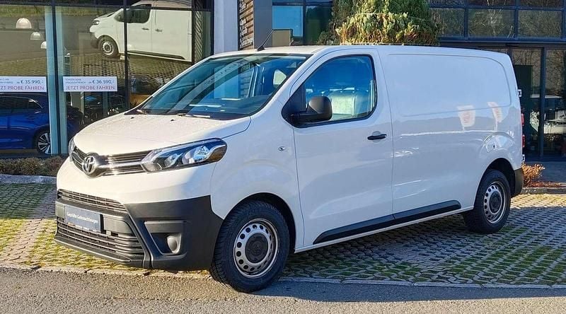 Weiß Gebraucht 2021 Toyota Proace Van / Kleinbus | € 17.990 (Fairer Preis) - Bild 1/4