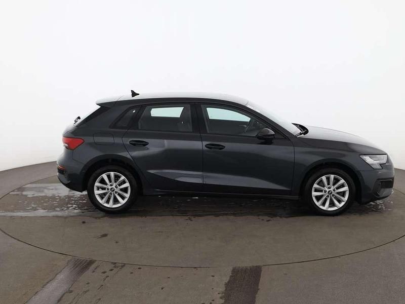 Gebraucht Audi A3 Ambiente 116 PS (85 kW) 2021 Grau Limousine