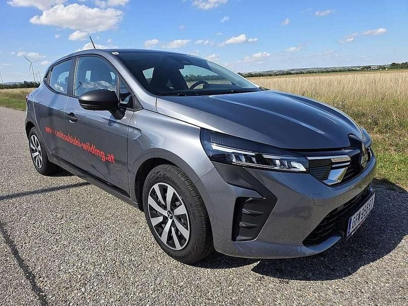 Gebraucht Mitsubishi Colt Inform 67 PS (49 kW) 2024 Grau Limousine