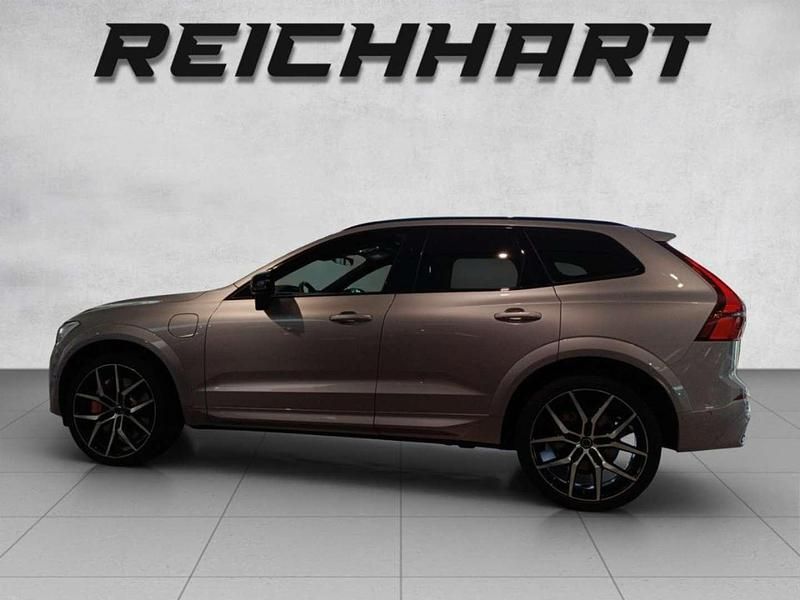 Neu Volvo XC60 310 PS (228 kW) 2025 Silber SUV