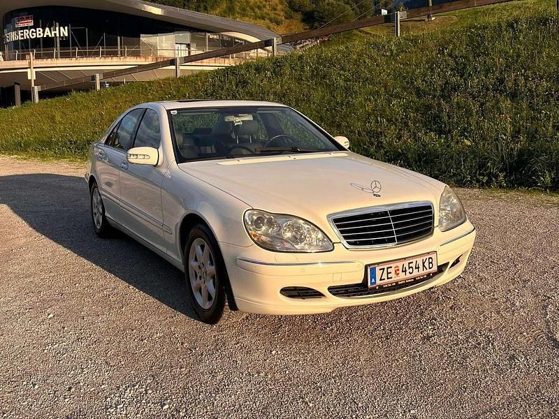 Weiß Gebraucht 2003 Mercedes S350 Limousine | € 14.990 - Bild 1/4