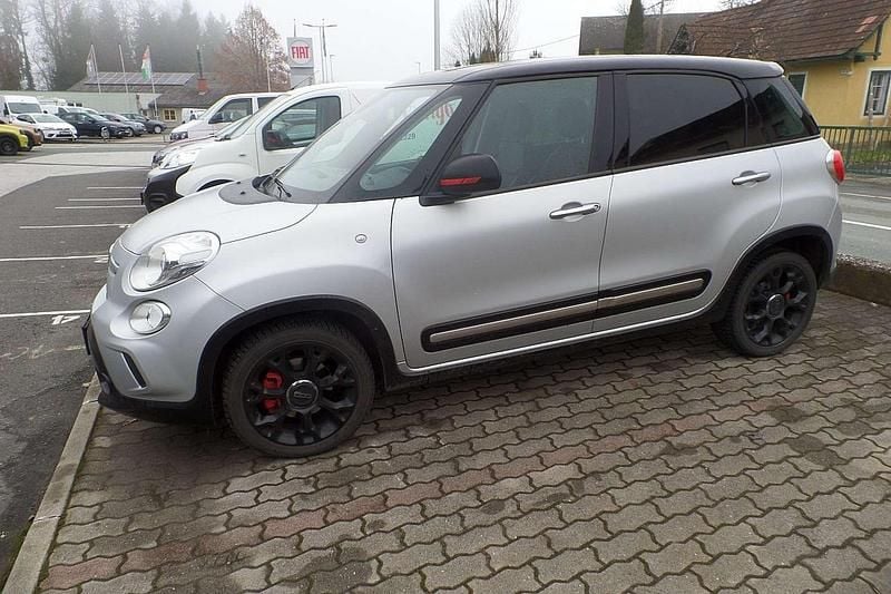 Silber Gebraucht 2014 Fiat 500L Van / Kleinbus | € 7.490 (Guter Preis) - Bild 1/1