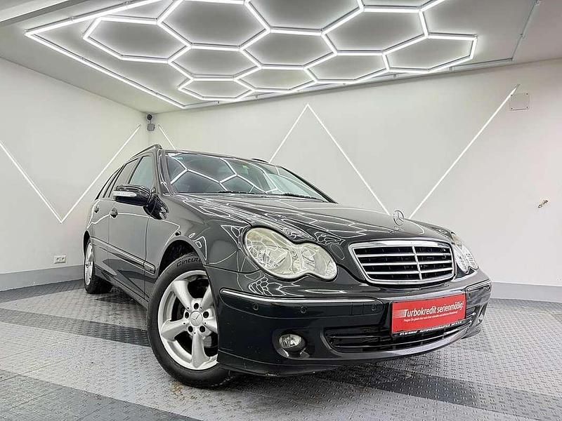 Gebraucht Mercedes C200 Avantgarde 163 PS (119 kW) 2006 Schwarz Kombi