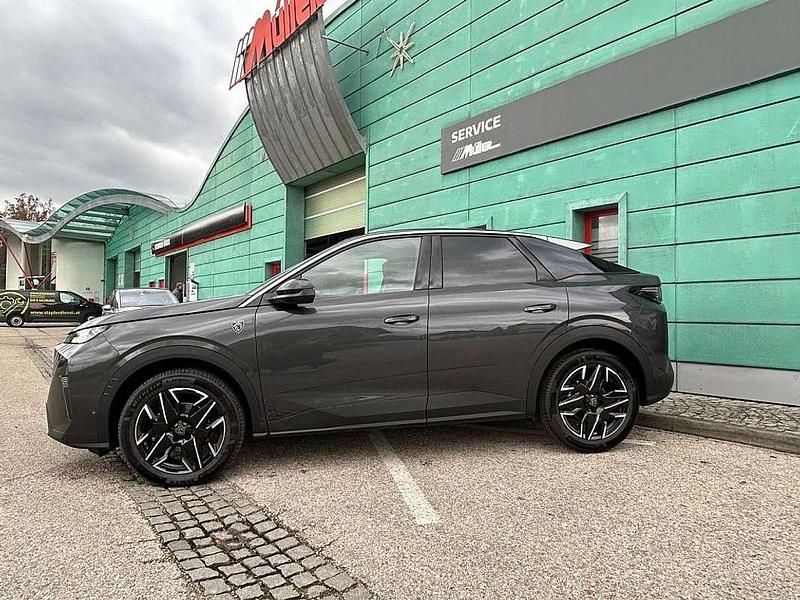 Gebraucht Peugeot 3008 GT 136 PS (100 kW) 2024 Grau SUV