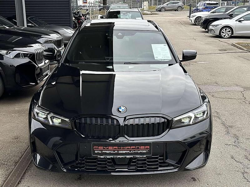 Gebraucht BMW 320 M Sport 190 PS (139 kW) 2025 Schwarz Kombi