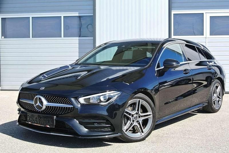 Schwarz Gebraucht 2022 Mercedes CLA200 Shooting Brake AMG line Kombi | € 27.900 (Guter Preis) - Bild 1/4