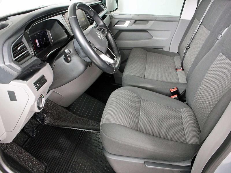 Gebraucht VW T6.1 150 PS (110 kW) 2021 Grau Van