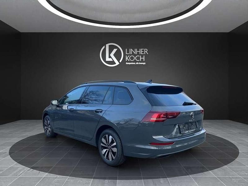 Gebraucht VW Golf VIII Business 116 PS (85 kW) 2024 Grau Kombi