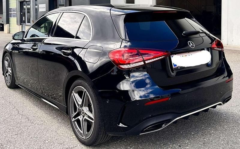 Gebraucht Mercedes A200 150 PS (110 kW) 2020 Schwarz Limousine